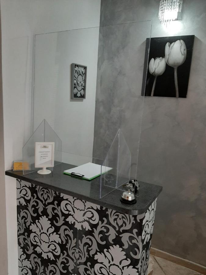 B&B Dimora Del Centro Scalea Luaran gambar