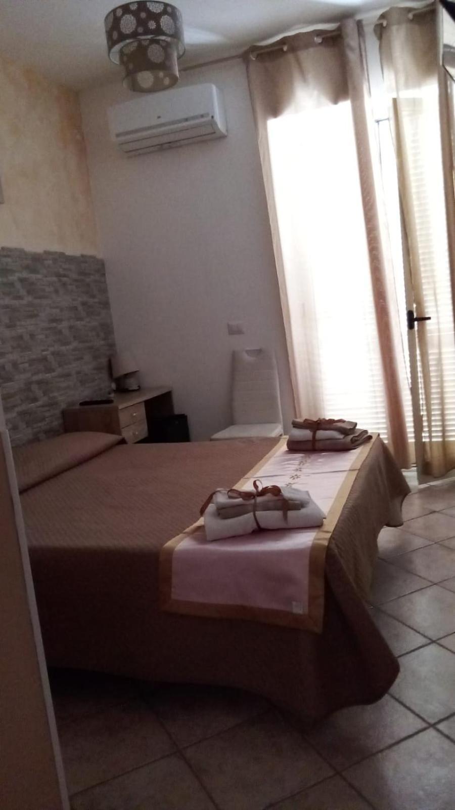 B&B Dimora Del Centro Scalea Luaran gambar