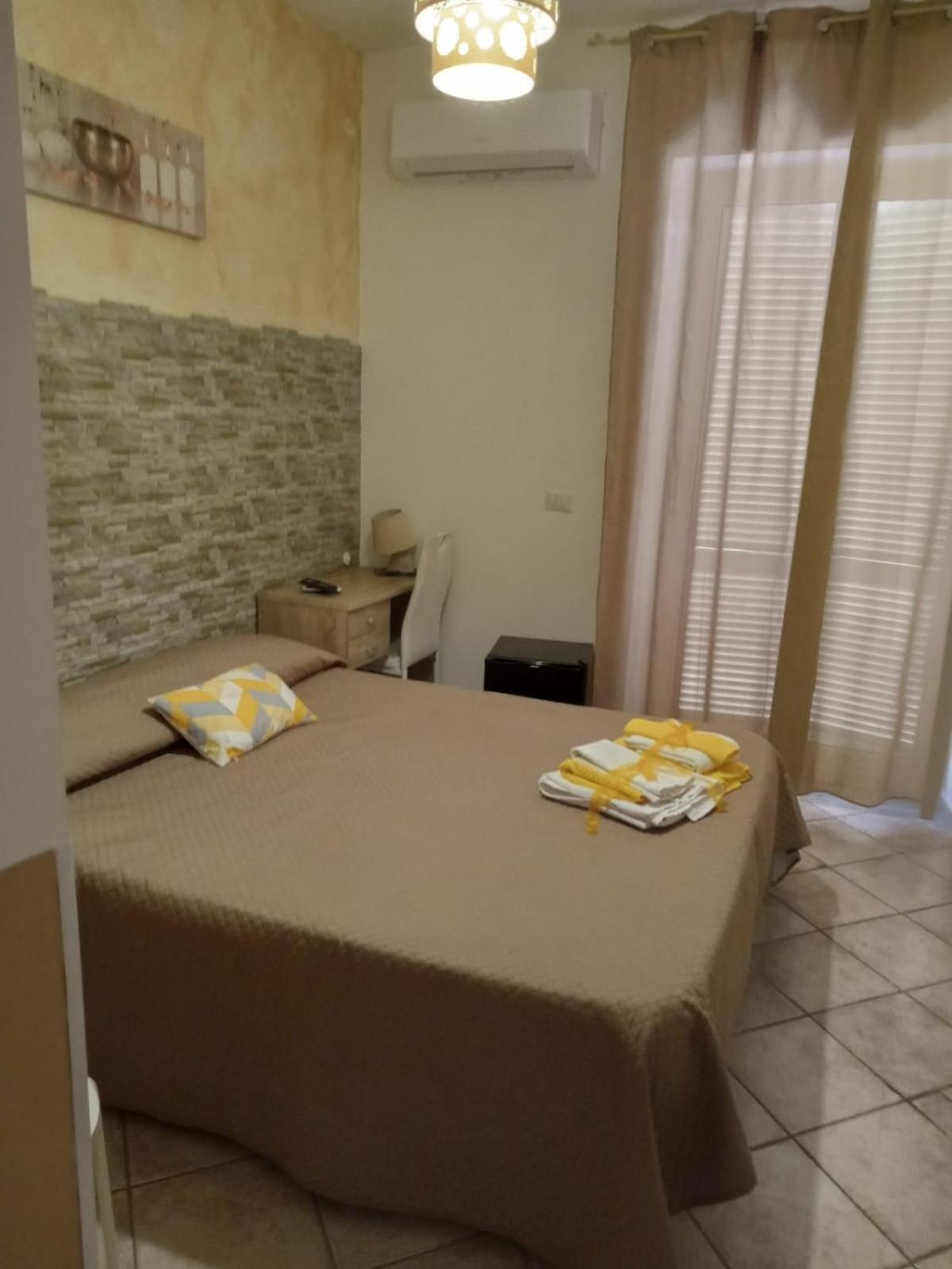 B&B Dimora Del Centro Scalea Luaran gambar