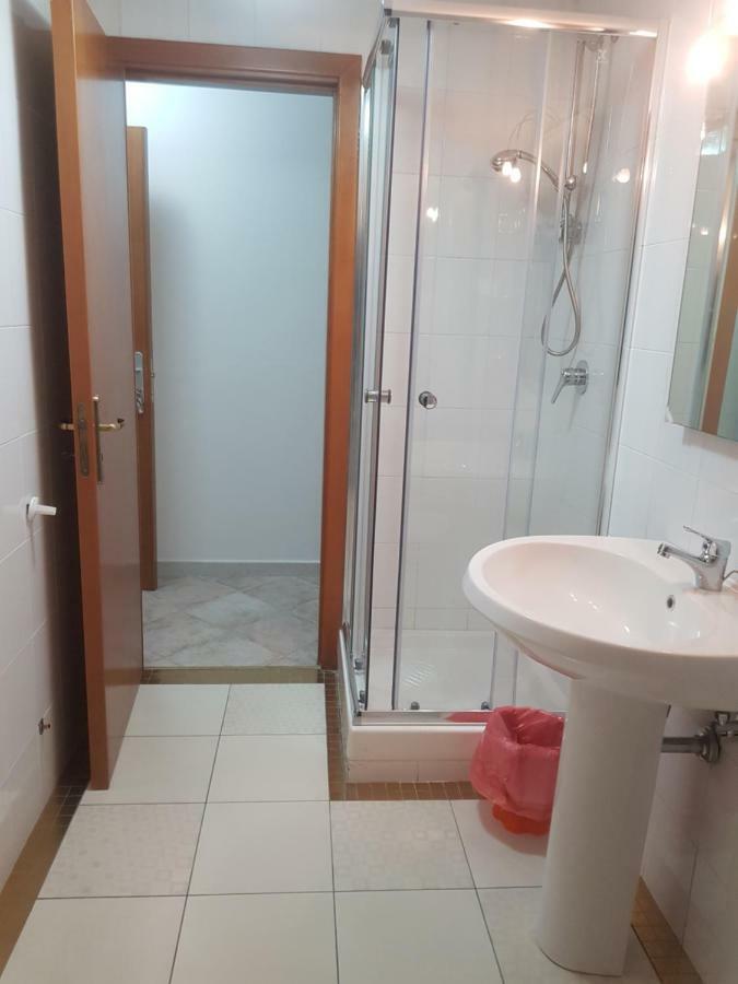 B&B Dimora Del Centro Scalea Luaran gambar
