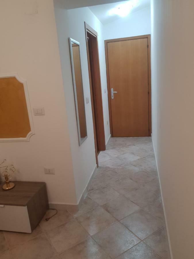 B&B Dimora Del Centro Scalea Luaran gambar