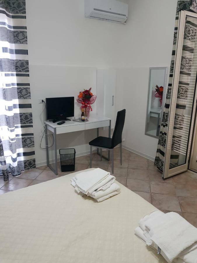 B&B Dimora Del Centro Scalea Luaran gambar