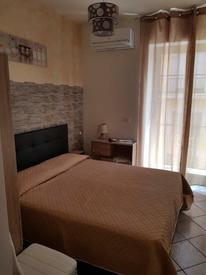 B&B Dimora Del Centro Scalea Luaran gambar