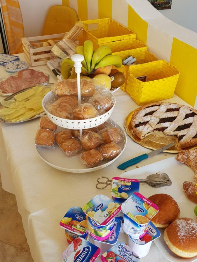 B&B Dimora Del Centro Scalea Luaran gambar
